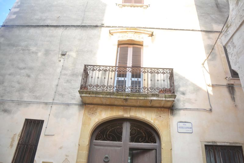 Palazzo / Stabile di  4 vani /260 mq  a Otranto (zona centro storico )