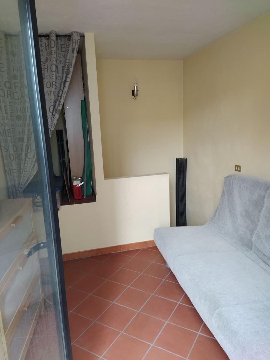 Casa indipendente di  3 vani /60 mq  a Capurso