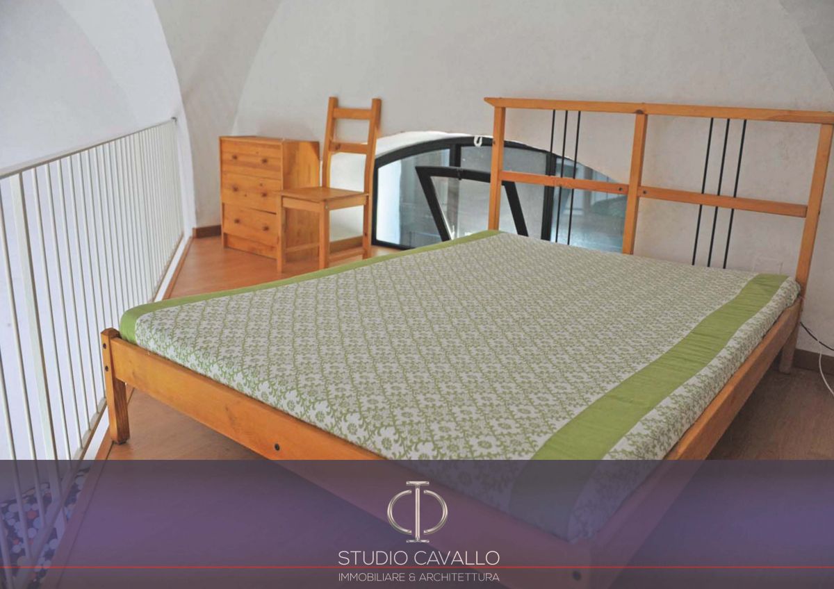 Villa (zona residenziale) di  6 vani /288 mq  a Mola di Bari