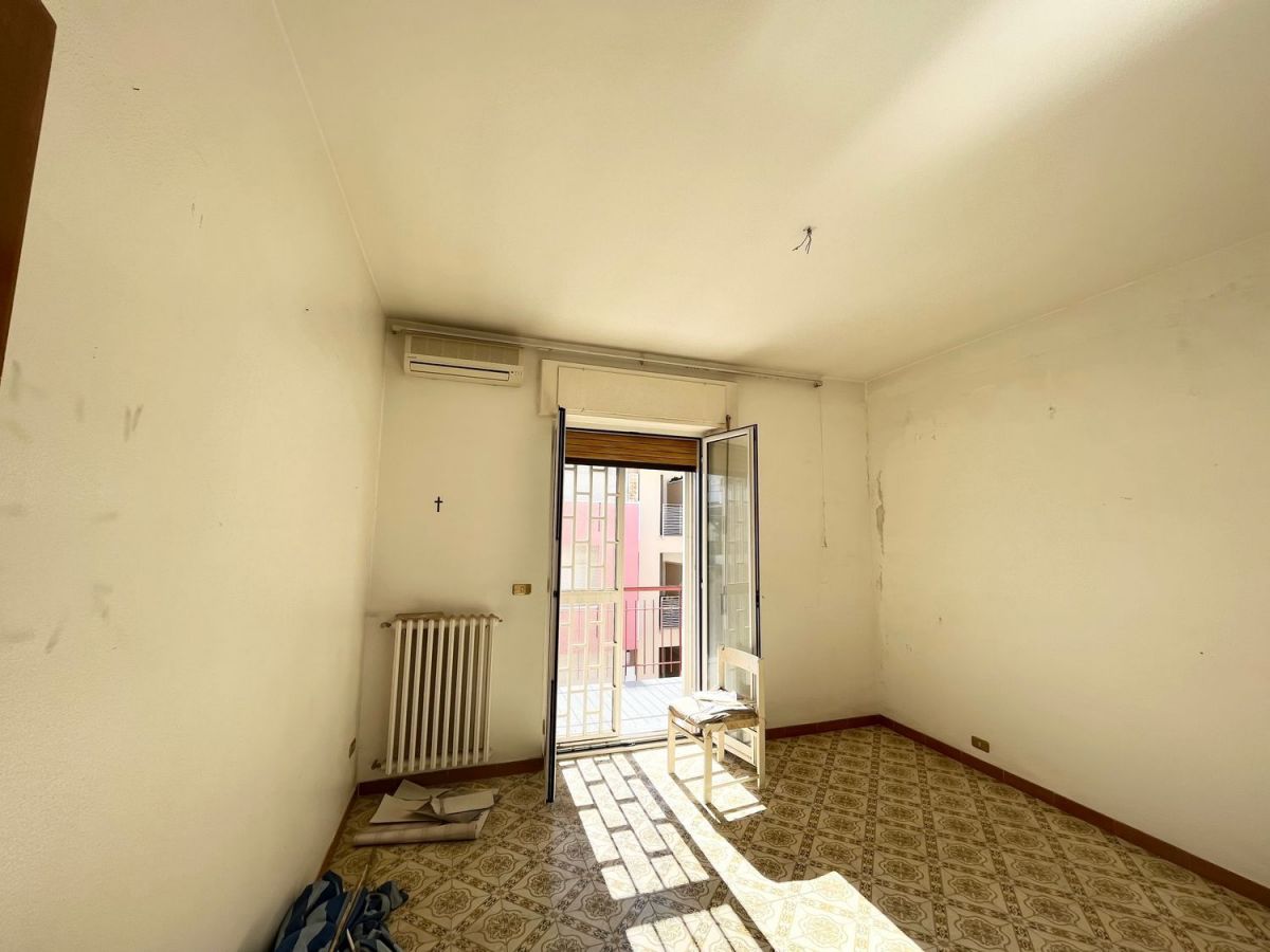 Appartamento di  4 vani /123 mq  a Bitetto (zona Estramurale)