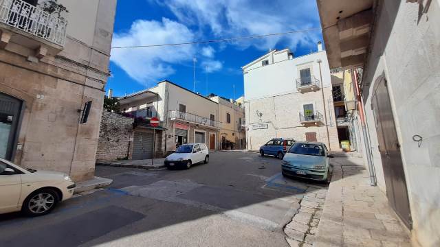 Appartamento di  5 vani /200 mq  a Ruvo di Puglia