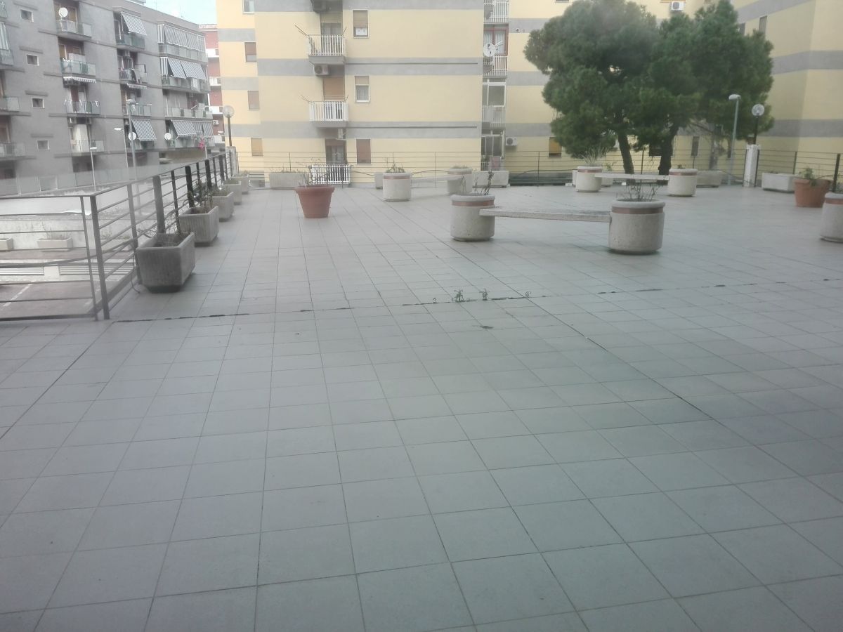 Appartamento di  3 vani /109 mq  a Bari - Libertà  (zona carmelitani)