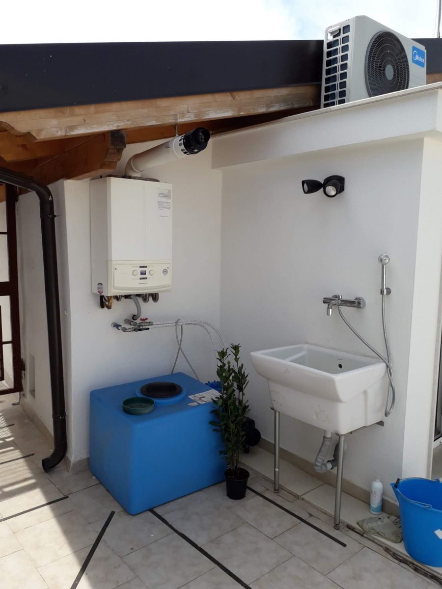 Appartamento di  2 vani /105 mq  a Bitetto (zona Centro Storico)