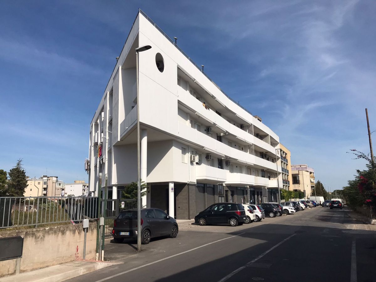 Appartamento di  3 vani /95 mq  a Capurso (zona Vicinanze Via Epifania)