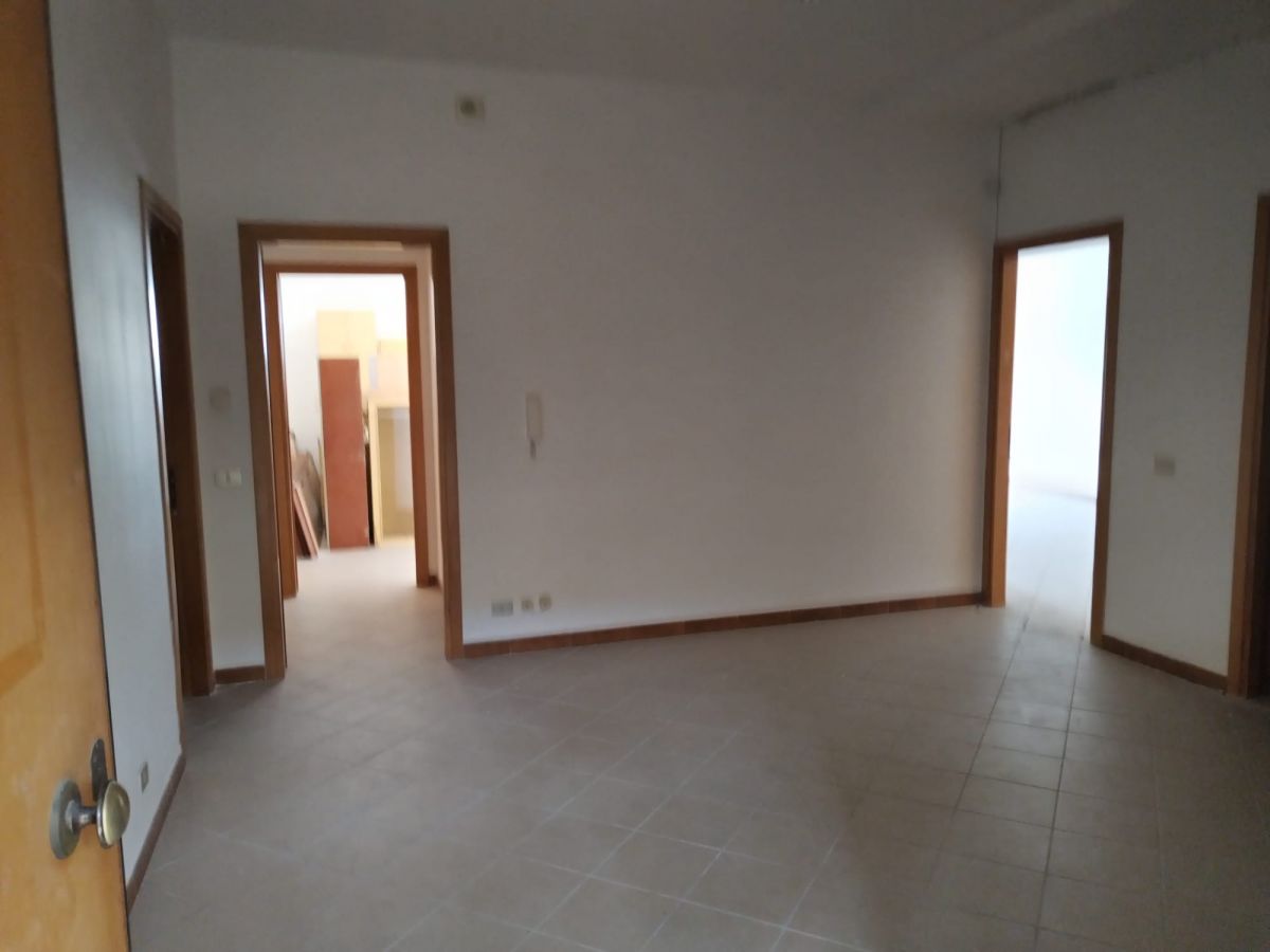 Ufficio di  4 vani /100 mq  a Bari - San Paolo (zona Giudice di Pace)