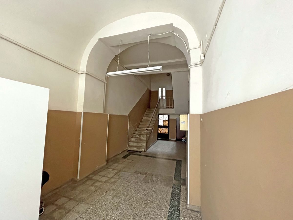 Appartamento di  3 vani /80 mq  a Bari - Libertà  (zona libertà )