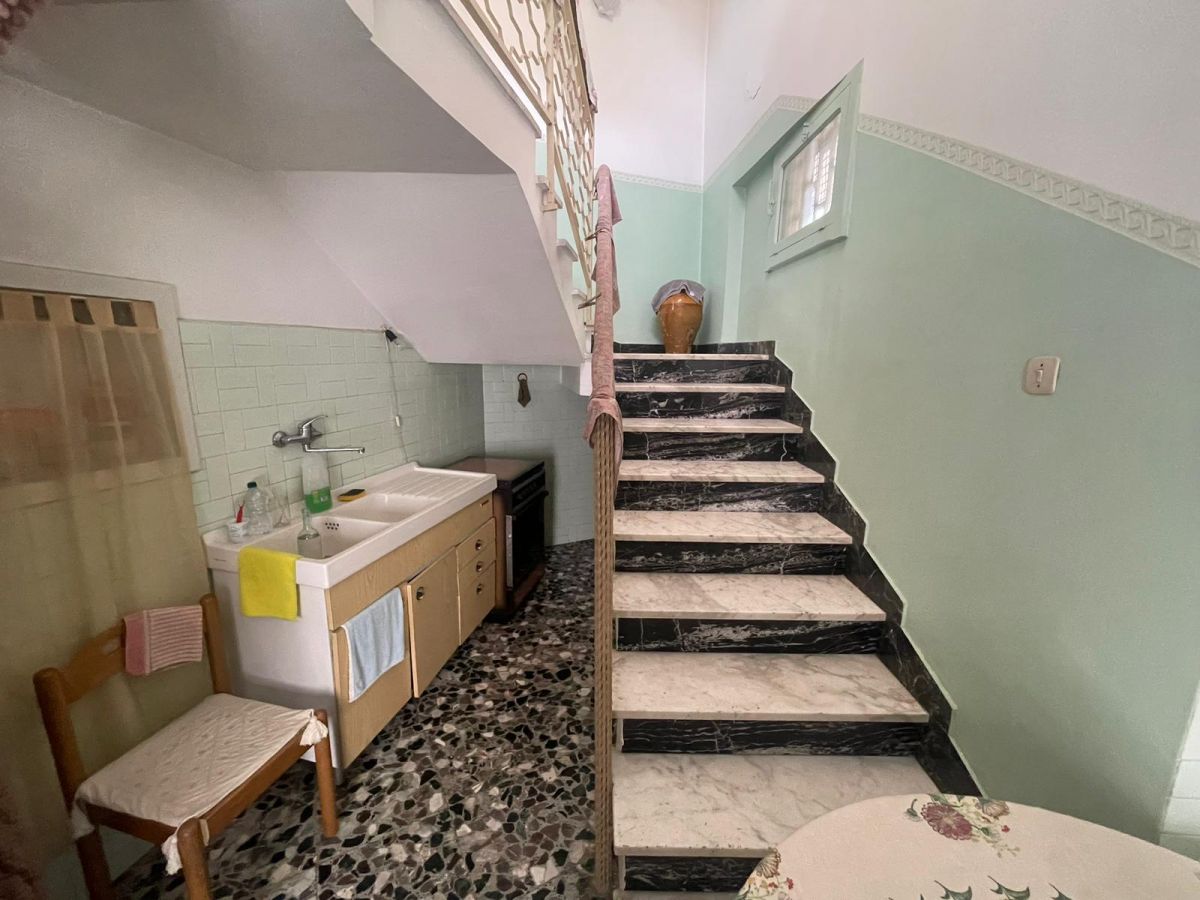 Casa indipendente di  2 vani /112 mq  a Bari - Carbonara