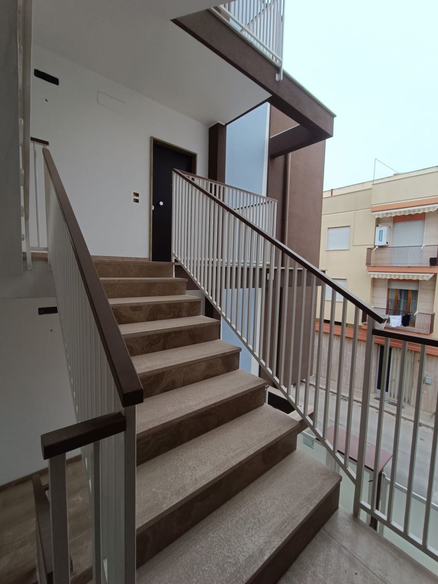 Casa indipendente di  6 vani /260 mq  a Andria (zona SANTA MARIA VETERE)