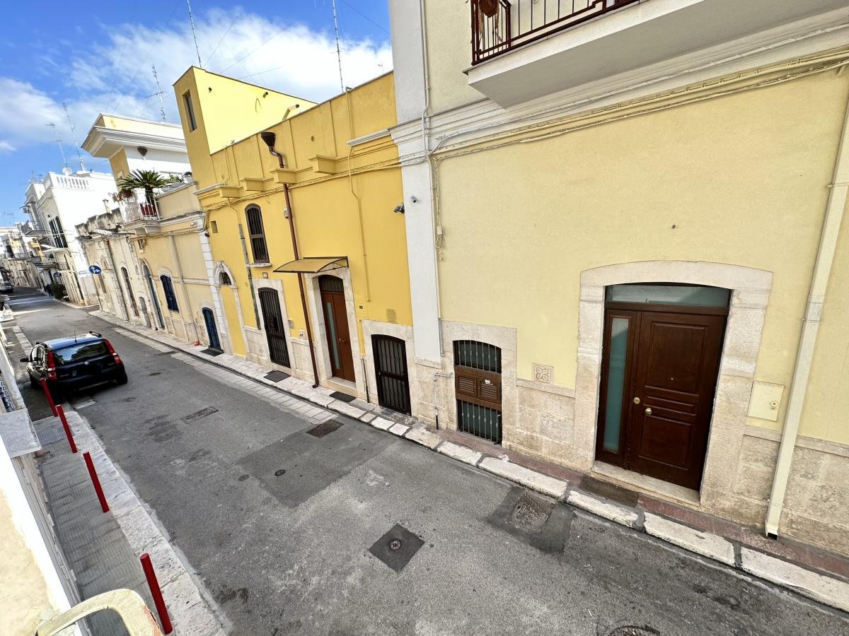 Casa indipendente in zona centrale