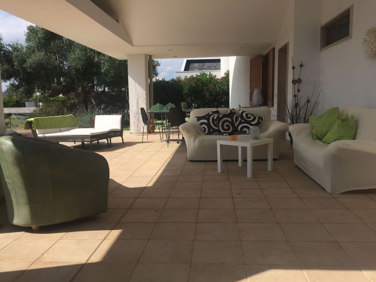 Villa (zona residenziale) di  4 vani /100 mq  a Polignano a Mare (zona Collinare - Residence Neapolis)