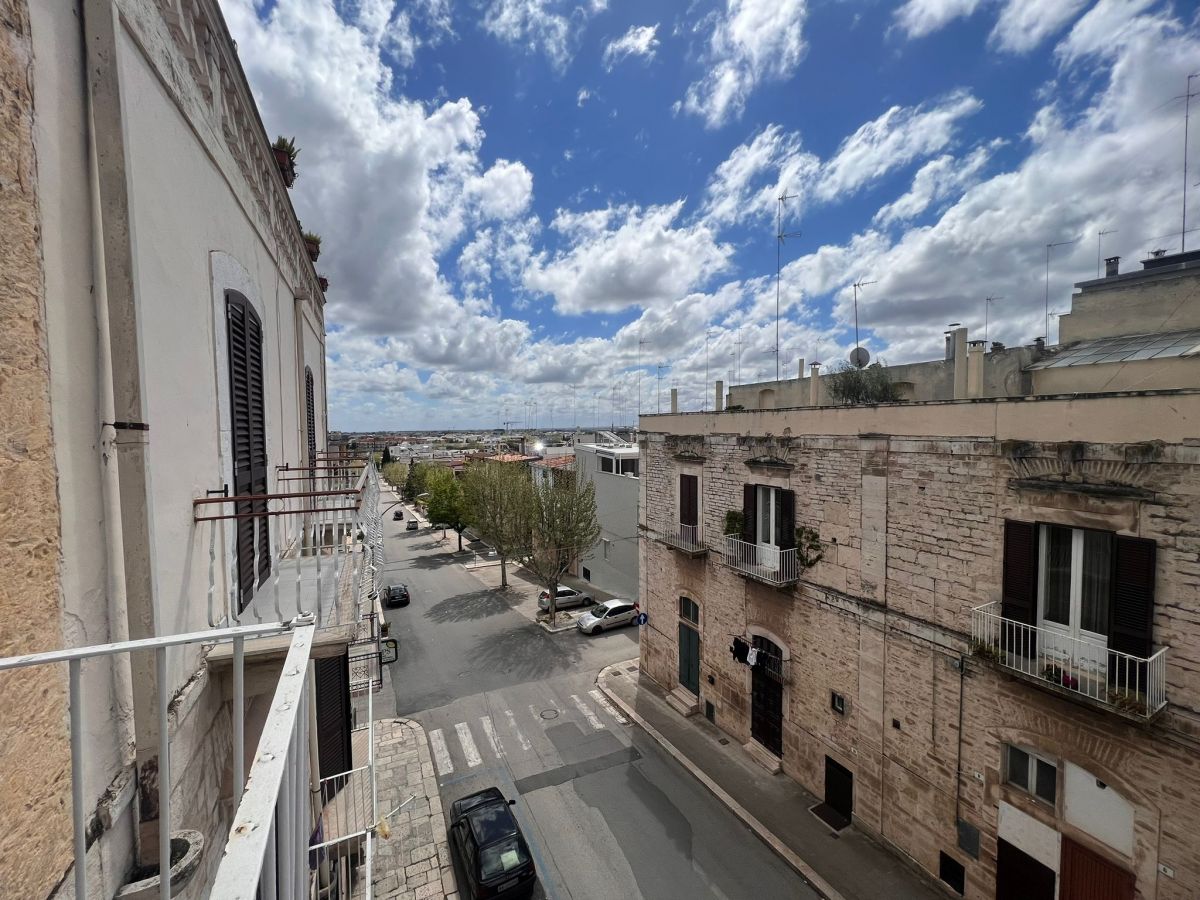 Appartamento di 3 vani/90 mq a Ruvo di Puglia (zona Centrale)