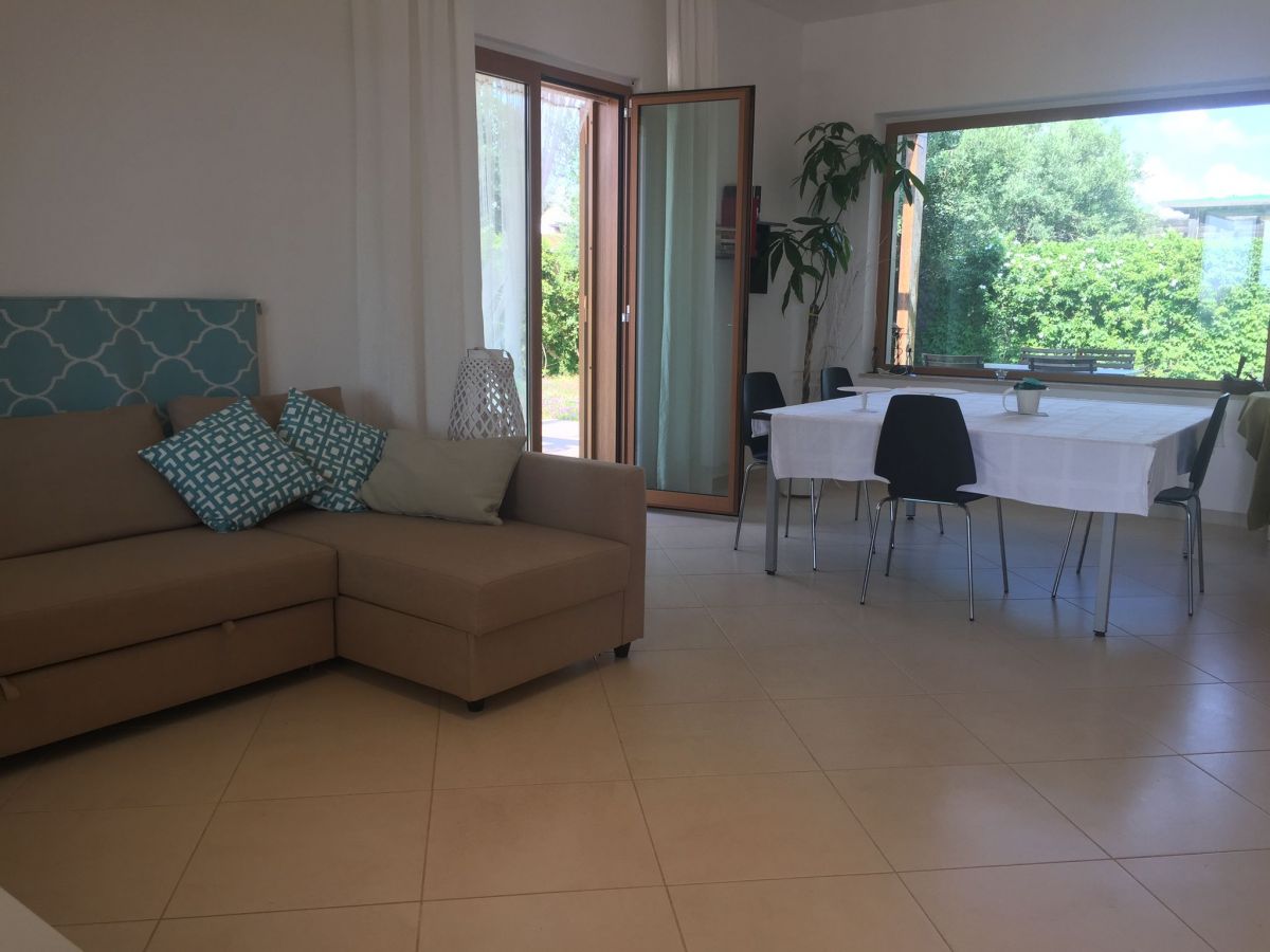 Villa (zona residenziale) di  4 vani /100 mq  a Polignano a Mare (zona Collinare - Residence Neapolis)