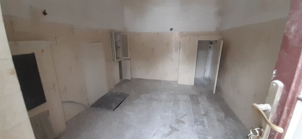 Appartamento di  1 vani /25 mq  a Modugno (zona VILLA COMUNALE)