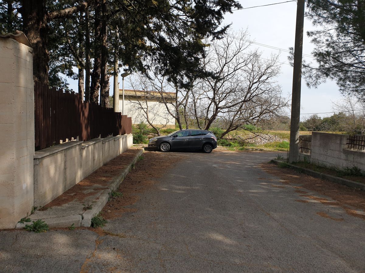 Villa indipendente di  9 vani /371 mq  a Cassano delle Murge (zona Circito)