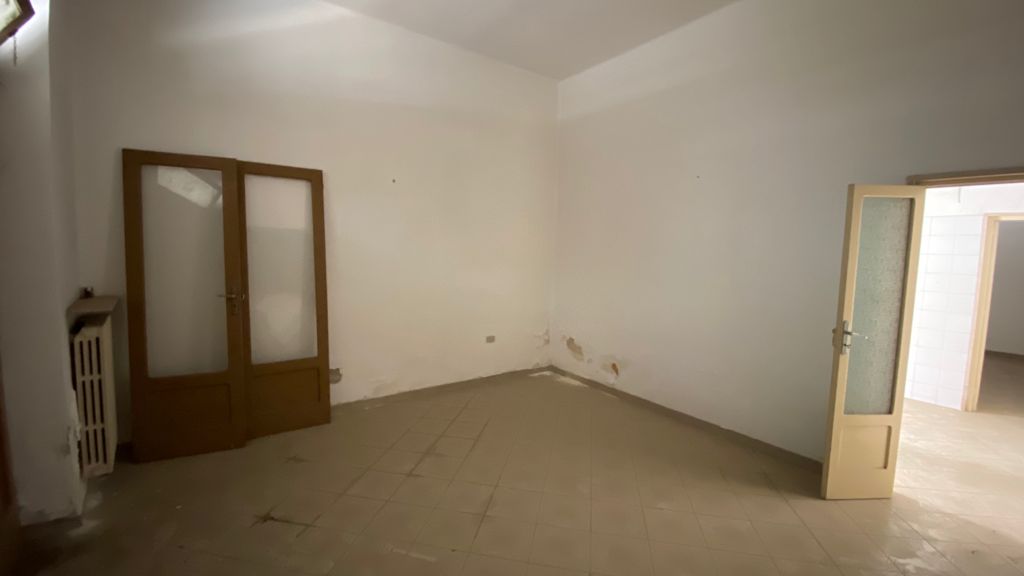 Casa indipendente di  3 vani /90 mq  a Andria (zona VIS ORSINI)