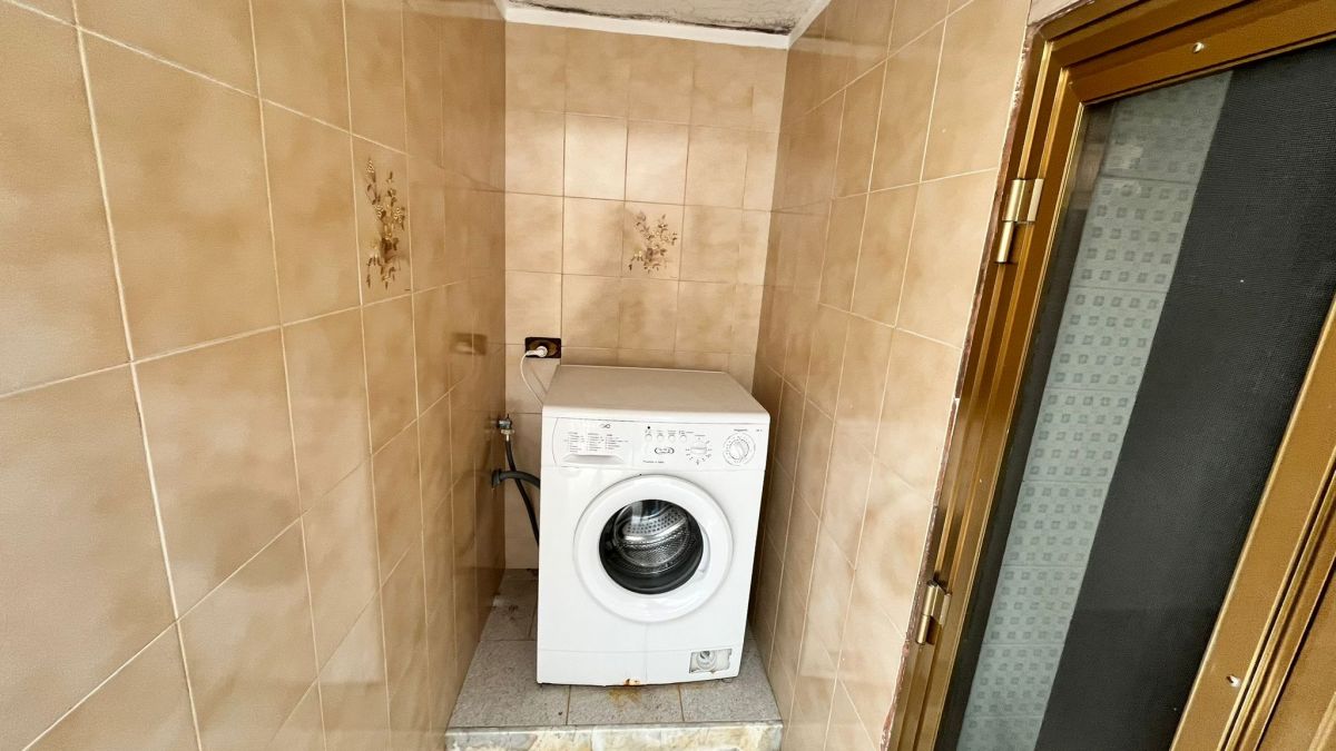 Casa indipendente di  3 vani /80 mq  a Cellamare (zona corso roma)