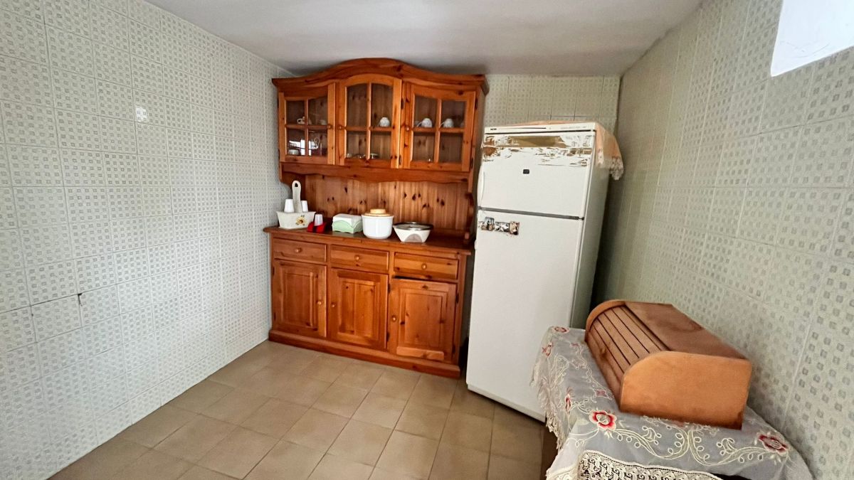 Casa indipendente di  3 vani /80 mq  a Cellamare (zona corso roma)