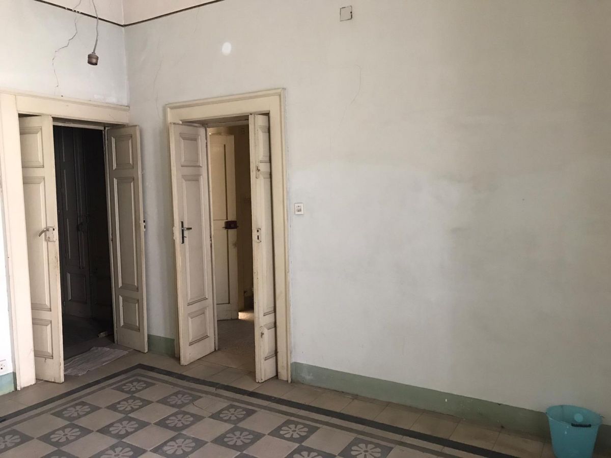 Appartamento di  3 vani /95 mq  a Noicattaro (zona Centro)