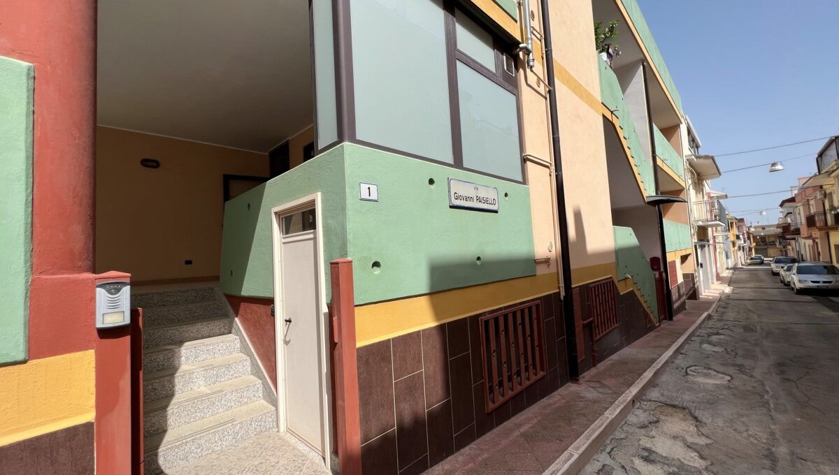 Appartamento di  3 vani /120 mq  a Cassano delle Murge (zona Centrale)