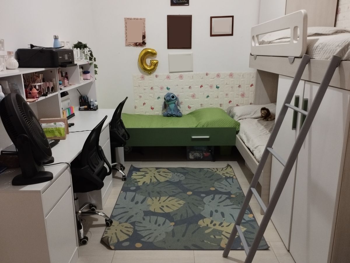 Casa indipendente di  3 vani /80 mq  a Bari - Carbonara