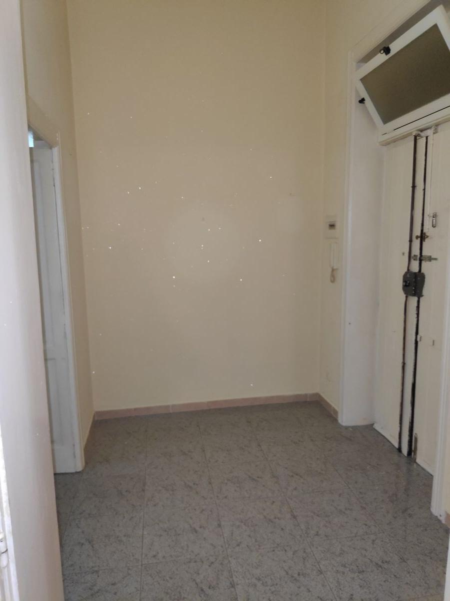 Appartamento di  3 vani /70 mq  a Bari - Carrassi (zona 2° trav. dopo il carcere)