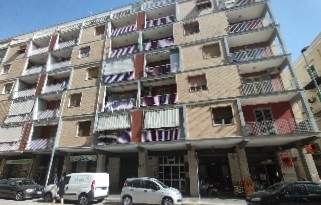 Appartamento di  3 vani /96 mq  a Molfetta (zona centro)