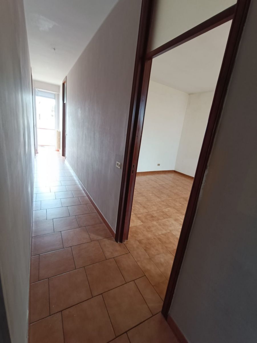 Appartamento di  4 vani /90 mq  a Andria (zona SACRO CUORE )