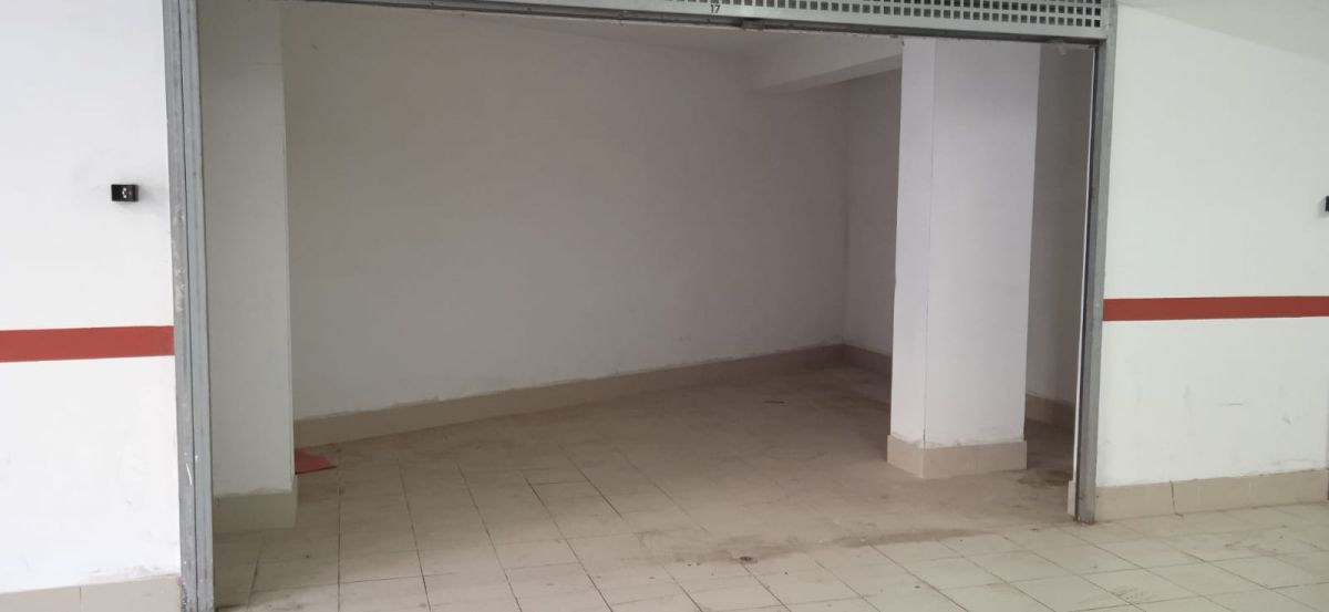 Box / Garage / Posto Auto di  1 vani /21 mq  a Trani (zona Nord)