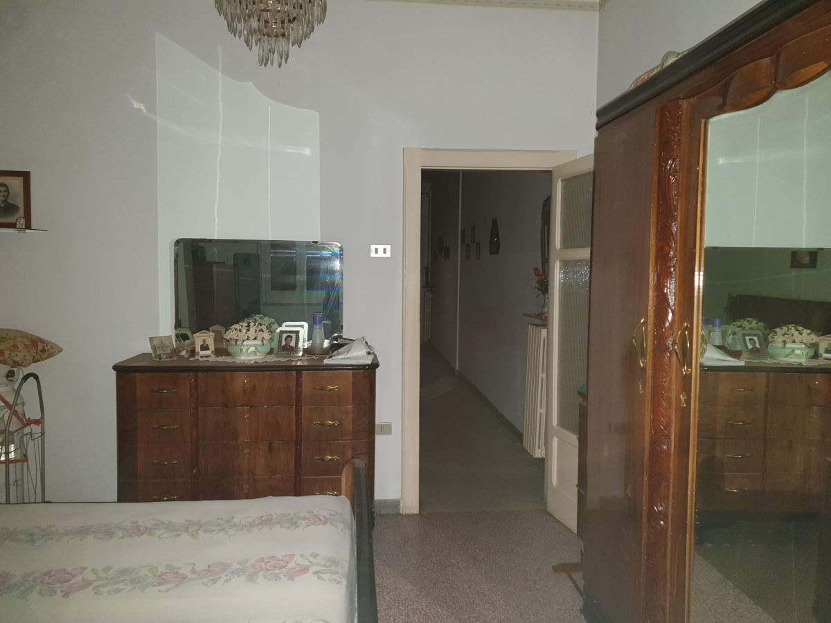 Appartamento di  3 vani /93 mq  a Bari - Picone (zona Carrassi- Picone)