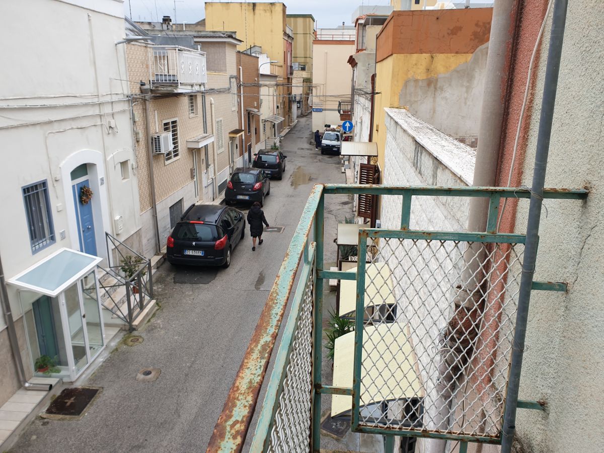 Casa indipendente di  2 vani /50 mq  a Bari - Carbonara (zona Semicentrale)