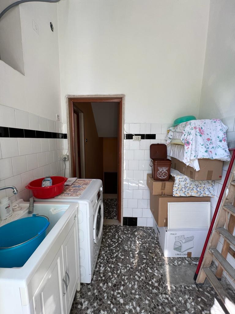 Casa indipendente di  4 vani /120 mq  a Conversano