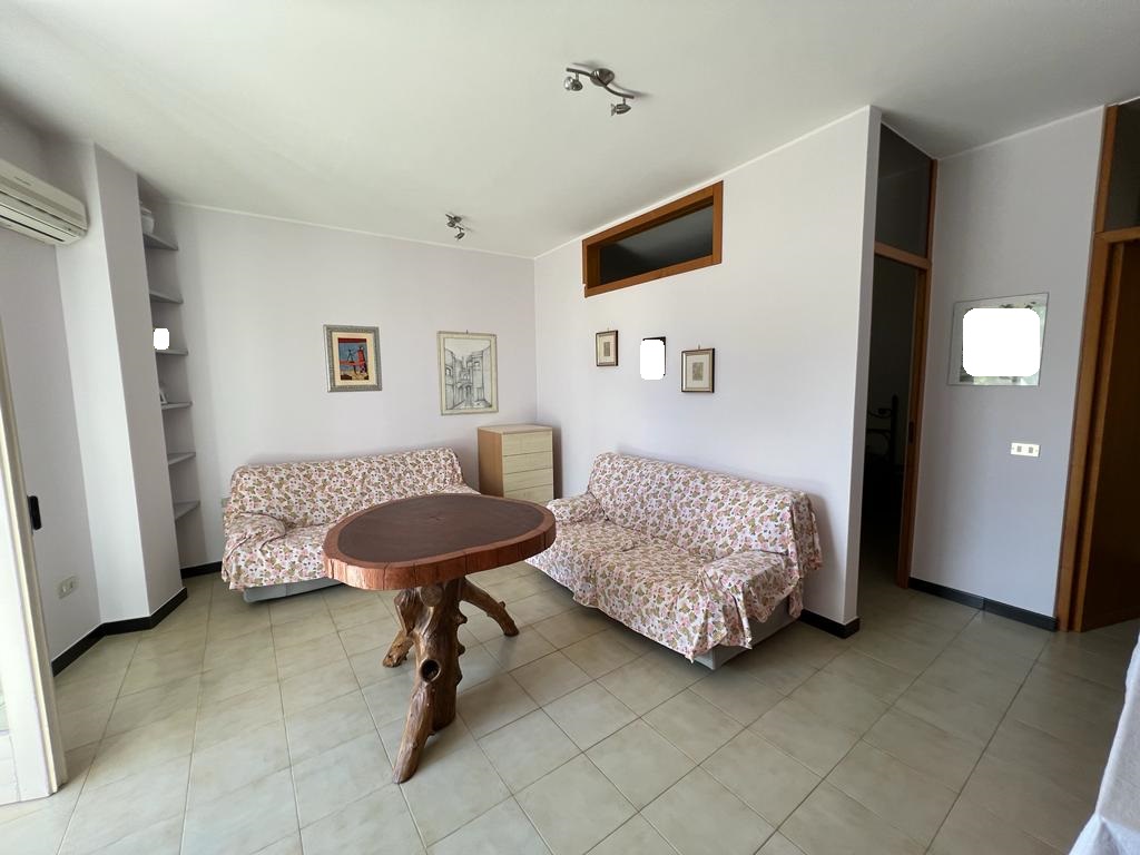 Casa indipendente di  4 vani /120 mq  a Conversano