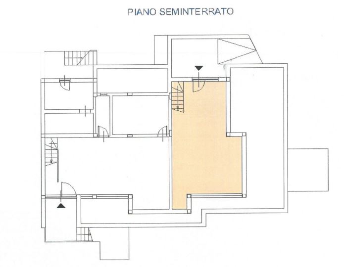 Appartamento di  3 vani /115 mq  a Bari - Poggiofranco