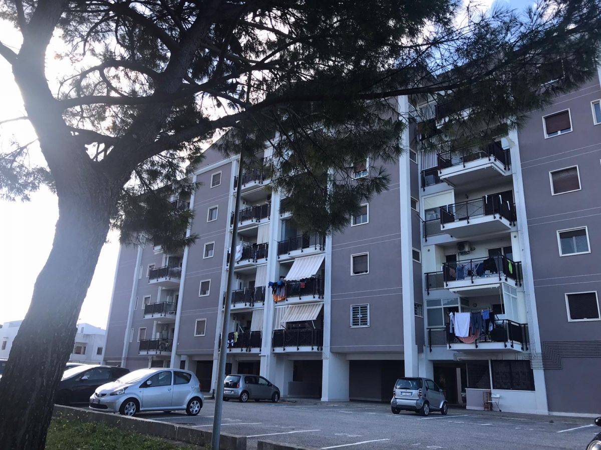 Appartamento di  2 vani /65 mq  a Casamassima (zona AUCHAN - LUM)