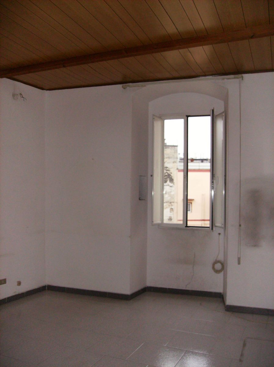 Palazzo / Stabile/150 mq  a Bari - Murat