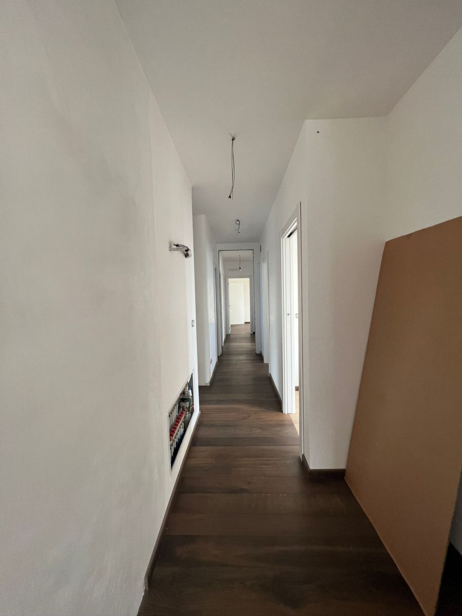 Appartamento di  5 vani /150 mq  a Conversano (zona centro)