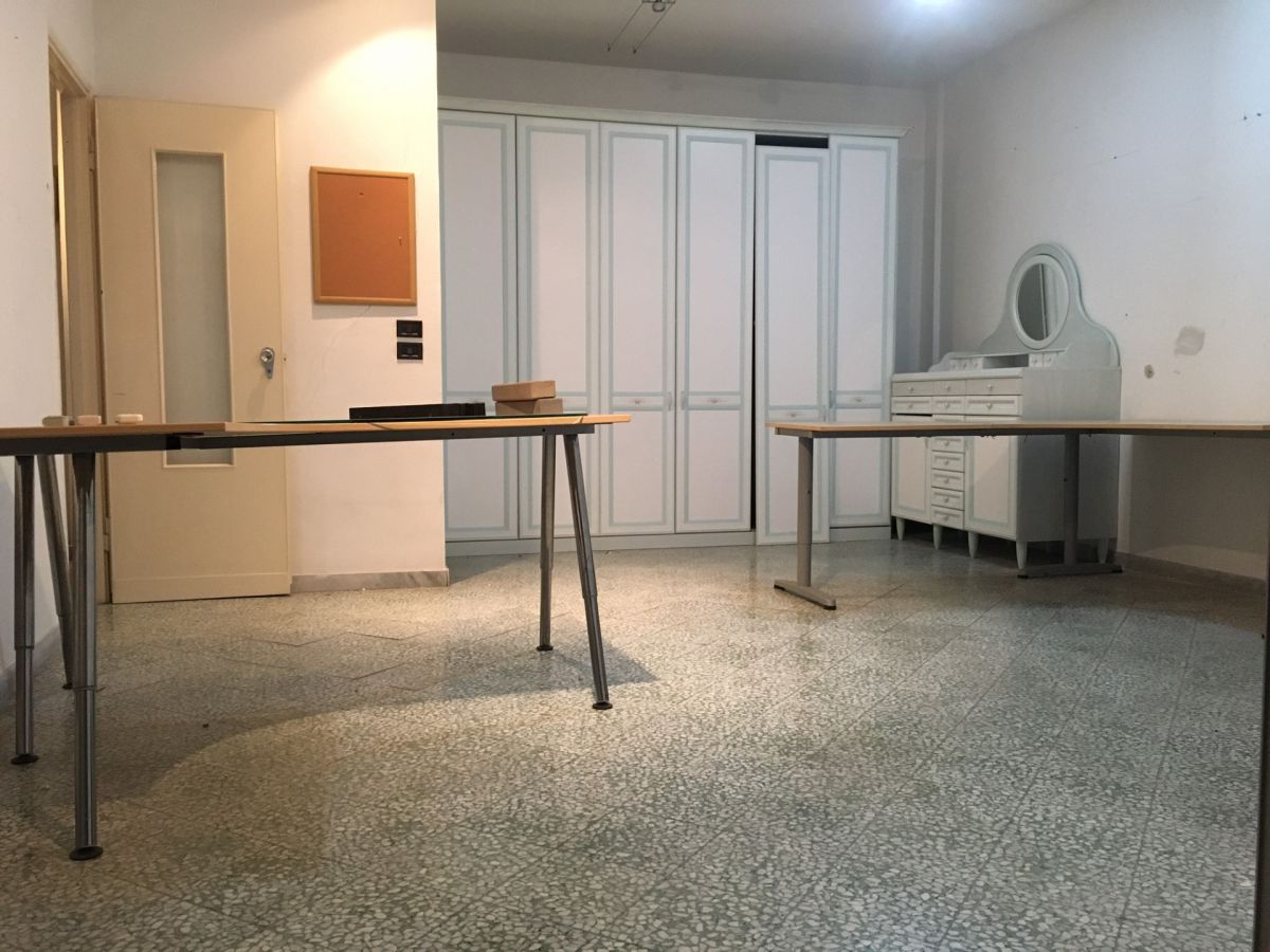 Ufficio di  2 vani /65 mq  a Bari - Picone (zona Policlinico - Stazione)