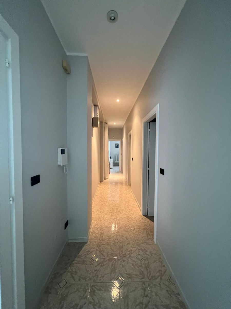 Villa (zona residenziale) di  6 vani /260 mq  a Conversano