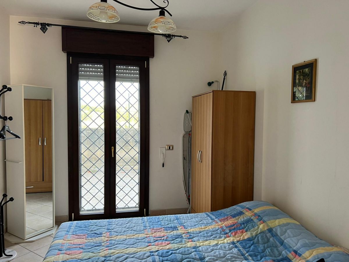 Villa (zona residenziale) di  6 vani /180 mq  a Nardo'