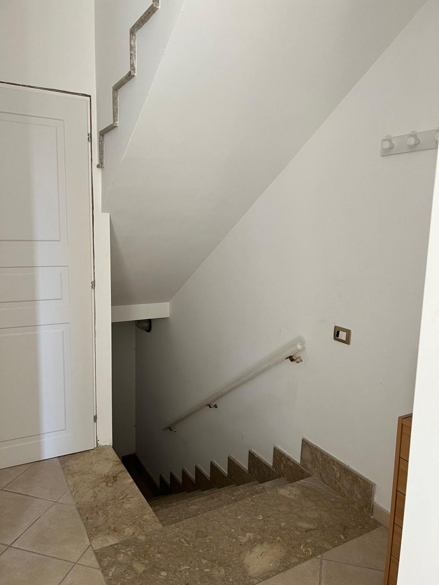 Villa (zona residenziale) di  6 vani /180 mq  a Nardo'