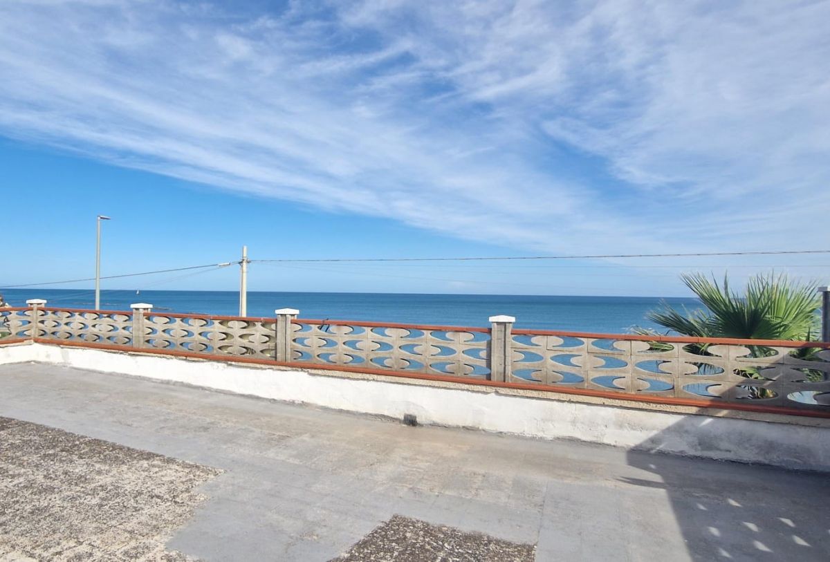 Villa di  5 vani /271 mq  a Trani (zona Lungomare) VISTA MARE!!