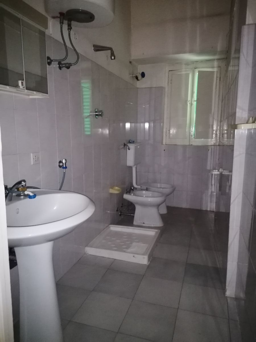 Appartamento di  3 vani /96 mq  a Molfetta (zona ponente)