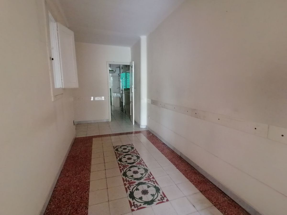 Appartamento di  3 vani /96 mq  a Molfetta (zona ponente)