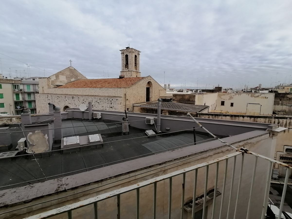 Appartamento di  3 vani /96 mq  a Molfetta (zona ponente)