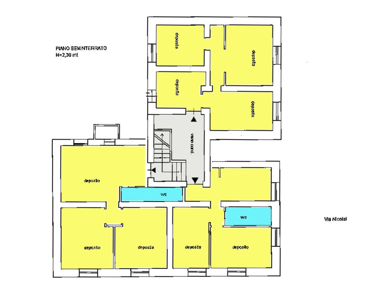 Deposito/Cantine 10 vani /169 mq  a Bari - Libertà  (zona Vicinanze B. Reggina e nuova sede C.N.R. ex Manifatture)