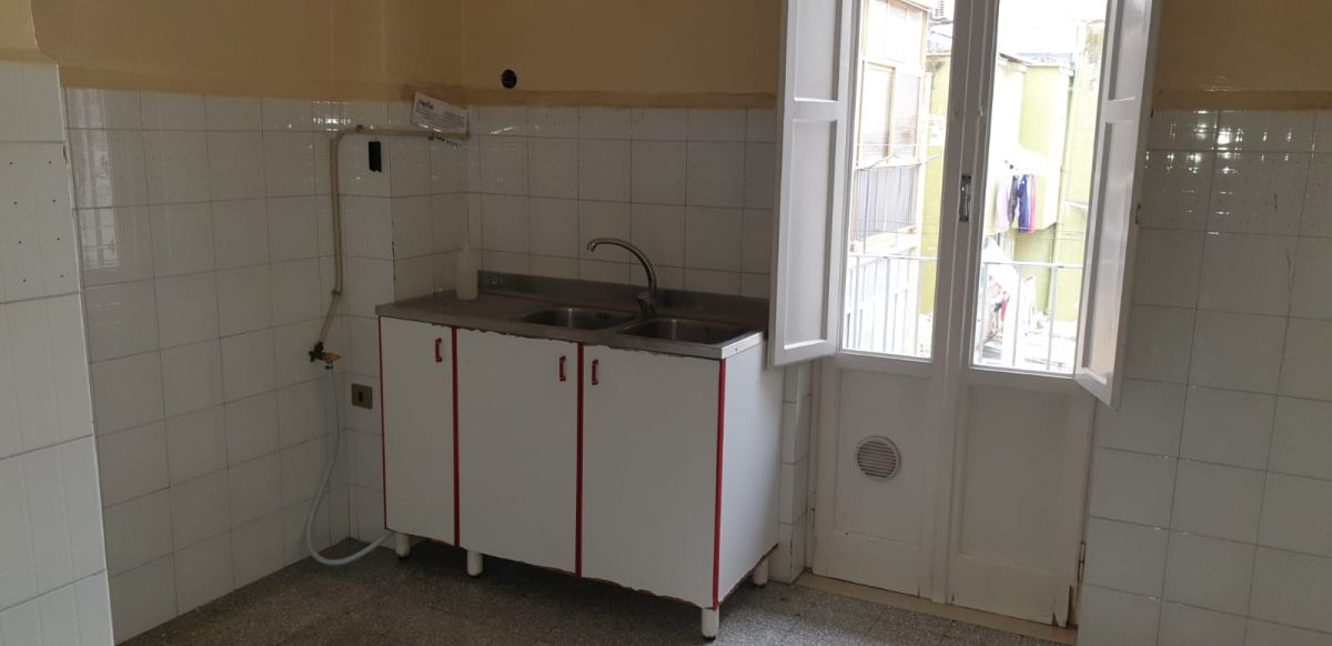 Appartamento di  2 vani /70 mq  a Bari - Libertà  (zona via dante)