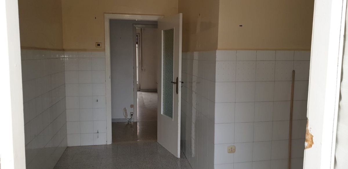 Appartamento di  2 vani /70 mq  a Bari - Libertà  (zona via dante)