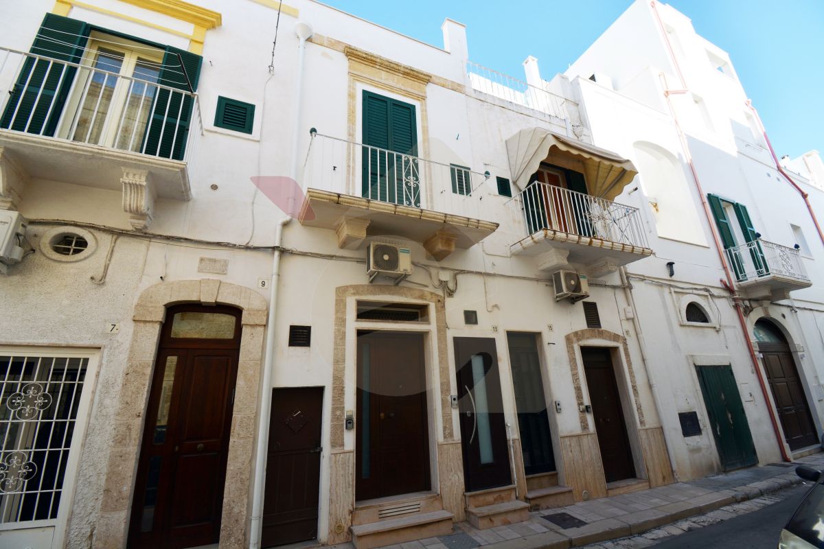 Appartamento di  1 vani /45 mq  a Polignano a Mare