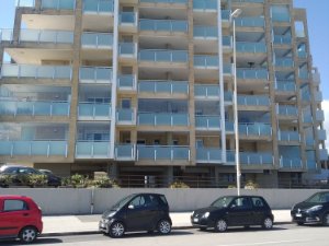 Appartamento di  3 vani /110 mq  a Bari - Marconi - San Cataldo (zona zona faro)