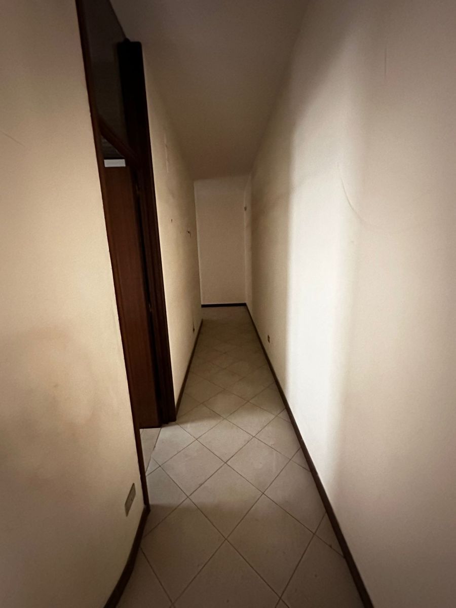 Appartamento di  5 vani /140 mq  a Andria (zona CENTRO)